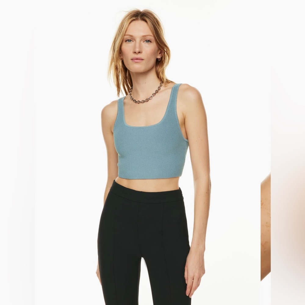Aritzia Babaton Sculpt Squareneck Cropped Tank in color DREAM BLUE